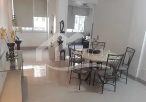 Foto 1 de Apartamento com 2 Quartos à venda, 120m² em Leme, Rio de Janeiro