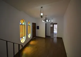 Foto 1 de Casa com 3 Quartos à venda, 160m² em Vila Bancaria Munhoz, São Paulo