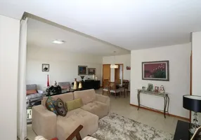 Foto 1 de Apartamento com 3 Quartos à venda, 120m² em Acupe de Brotas, Salvador