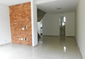Foto 1 de Casa com 3 Quartos para alugar, 100m² em Santa Amélia, Belo Horizonte