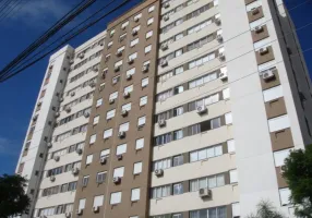 Foto 1 de Apartamento com 3 Quartos à venda, 69m² em Passo da Areia, Porto Alegre
