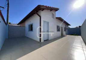 Foto 1 de Casa com 2 Quartos à venda, 65m² em , Peruíbe