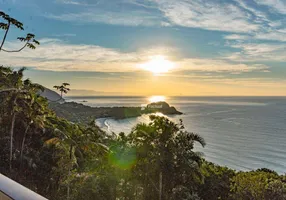 Foto 1 de Casa de Condomínio com 3 Quartos para alugar, 400m² em Tijucopava, Guarujá