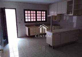 Foto 1 de Sobrado com 3 Quartos à venda, 110m² em Vila Harmonia, Guarulhos