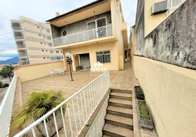 Foto 1 de Casa com 4 Quartos à venda, 536m² em Vila da Penha, Rio de Janeiro