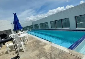 Foto 1 de Apartamento com 3 Quartos à venda, 60m² em Boa Viagem, Recife