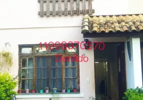 Foto 1 de Casa com 2 Quartos para alugar, 105m² em Jardim Cambará, São Paulo