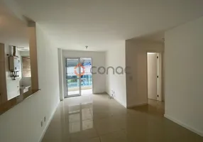 Foto 1 de Apartamento com 2 Quartos para alugar, 56m² em Vargem Pequena, Rio de Janeiro