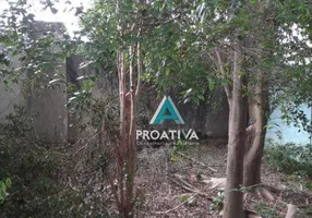 Foto 1 de Lote/Terreno à venda, 242m² em Vila Bastos, Santo André