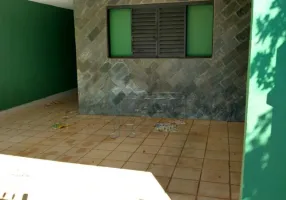 Foto 1 de Casa com 3 Quartos para alugar, 117m² em Ipiranga, Ribeirão Preto