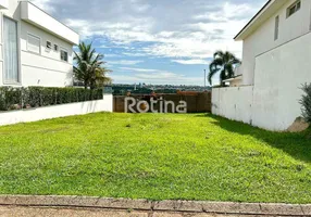 Foto 1 de Lote/Terreno à venda, 492m² em Aclimacao, Uberlândia