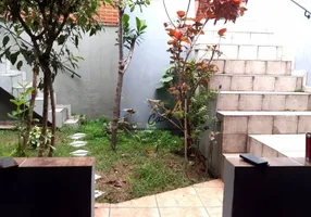 Foto 1 de Casa com 2 Quartos à venda, 207m² em Jardim de Lorenzo, São Paulo