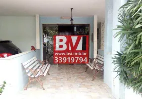 Foto 1 de Apartamento com 2 Quartos à venda, 68m² em Olaria, Rio de Janeiro