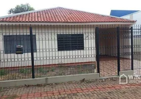 Foto 1 de Casa com 3 Quartos à venda, 120m² em Centro, Campo Mourão