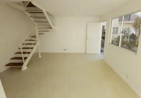 Foto 1 de Casa de Condomínio com 3 Quartos à venda, 102m² em Vargem Pequena, Rio de Janeiro