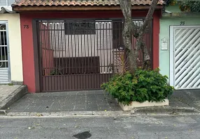 Foto 1 de Sobrado com 3 Quartos à venda, 240m² em Jardim Araguaia, Mauá