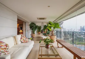 Foto 1 de Apartamento com 2 Quartos para alugar, 308m² em Cidade Jardim, São Paulo