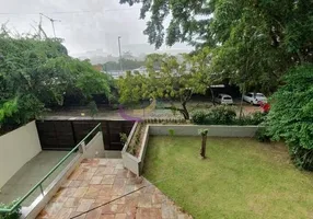 Foto 1 de Casa com 4 Quartos à venda, 459m² em Pina, Recife
