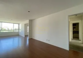 Foto 1 de Apartamento com 3 Quartos à venda, 128m² em Panamby, São Paulo