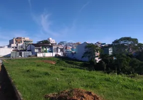 Foto 1 de Lote/Terreno à venda, 180m² em Miramar, Macaé