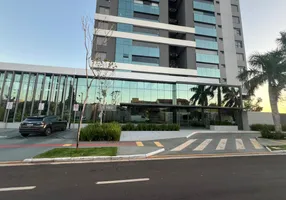 Foto 1 de Apartamento com 3 Quartos à venda, 159m² em Santa Fé, Campo Grande