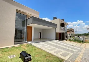 Foto 1 de Casa de Condomínio com 3 Quartos à venda, 158m² em Jardins Bolonha, Senador Canedo