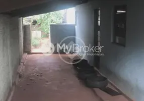 Foto 1 de Casa com 3 Quartos à venda, 100m² em Centro, Uberlândia