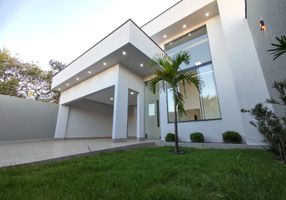Foto 1 de Casa com 3 Quartos à venda, 200m² em Do Turista 2 Etapa, Caldas Novas