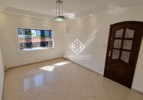 Foto 1 de Sobrado com 3 Quartos à venda, 300m² em Jardim Regina, São Paulo