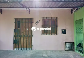 Foto 1 de Casa com 2 Quartos para alugar, 65m² em Manuel Sátiro, Fortaleza