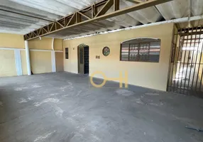 Foto 1 de Casa com 3 Quartos à venda, 223m² em Coophamil, Cuiabá