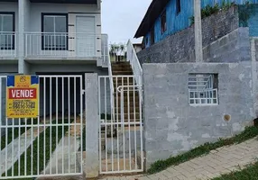 Foto 1 de Casa com 2 Quartos à venda, 77m² em Rivabem, Campo Largo