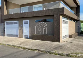 Foto 1 de Sobrado com 3 Quartos à venda, 180m² em Tatuquara, Curitiba