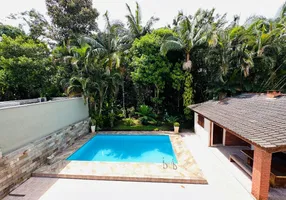 Foto 1 de Casa com 5 Quartos para alugar, 430m² em Riviera de São Lourenço, Bertioga