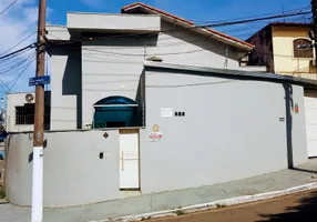 Foto 1 de Imóvel Comercial com 4 Quartos à venda, 250m² em Jabaquara, São Paulo