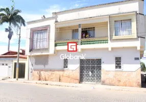 Foto 1 de Casa com 3 Quartos à venda, 422m² em Centro, Espinosa