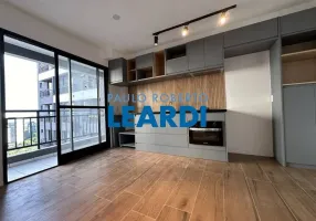 Foto 1 de Apartamento com 2 Quartos à venda, 40m² em Cidade Jardim, São Paulo