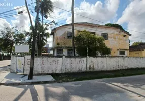 Foto 1 de Sobrado com 8 Quartos à venda, 360m² em Prado, Recife