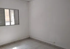 Foto 1 de Casa com 2 Quartos para alugar, 90m² em Fundaçao, São Caetano do Sul