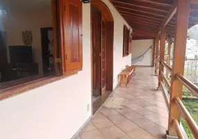 Foto 1 de Casa com 4 Quartos à venda, 277m² em Quintas das Avenidas, Juiz de Fora