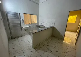 Foto 1 de Kitnet com 1 Quarto para alugar, 28m² em Vera Cruz, Belo Horizonte