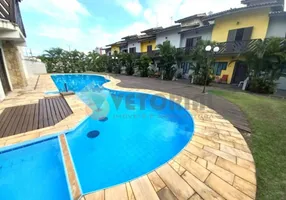 Foto 1 de Casa de Condomínio com 2 Quartos à venda, 80m² em Indaiá, Caraguatatuba