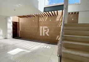 Foto 1 de Apartamento com 4 Quartos à venda, 200m² em Recanto dos Vinhais, São Luís