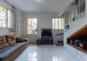 Foto 1 de Casa com 4 Quartos à venda, 151m² em Vila Clementino, São Paulo