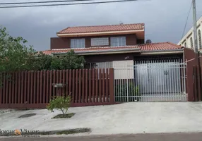 Foto 1 de Sobrado com 4 Quartos à venda, 250m² em Quississana, São José dos Pinhais