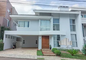 Foto 1 de Casa de Condomínio com 3 Quartos à venda, 253m² em Mossunguê, Curitiba