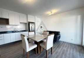 Foto 1 de Apartamento com 1 Quarto para alugar, 42m² em Centro, Campinas