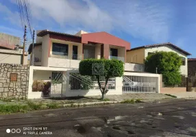 Foto 1 de Casa com 5 Quartos à venda, 390m² em Farolândia, Aracaju