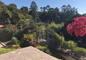 Foto 1 de Casa de Condomínio com 4 Quartos à venda, 220m² em Vila del Rey, Nova Lima