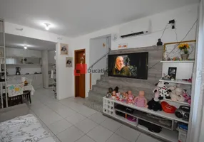 Foto 1 de Casa de Condomínio com 2 Quartos à venda, 150m² em Niterói, Canoas